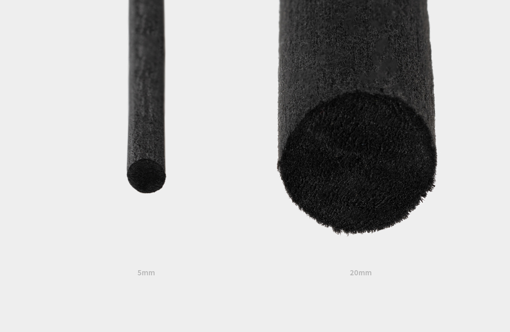 Detail_02_Diffuser_Stick_Black.jpg
