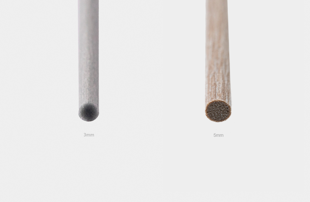 Detail_02_Diffuser_Stick_Dark_Brown.jpg