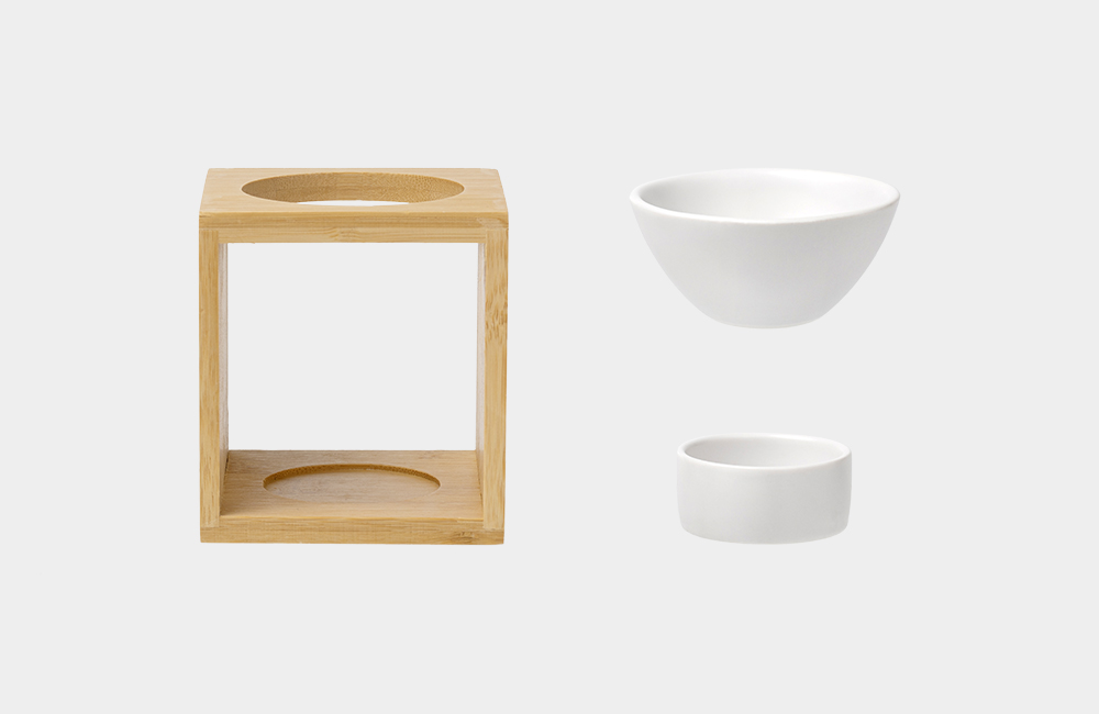 Detail_01_Wood_Aroma_Lamp.jpg